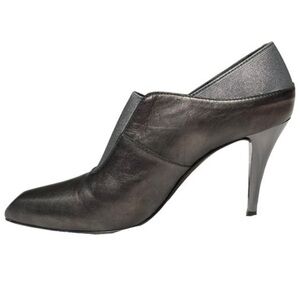 Donald J Pliner Sanna Women Shoes | Size 7.5 | Silver Gray